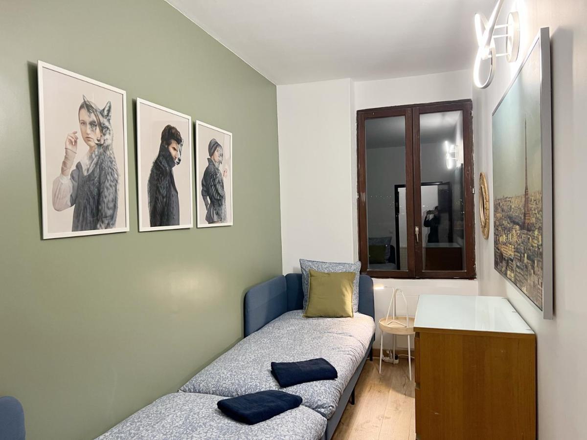116 Chic & Cosy Grand Appart Moderne 65M2 Hypercentre Wifi Smart Tv Netflix Apartment Saint-Etienne  Exterior photo